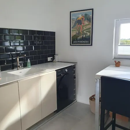 펜션 Tranquillity In A Modern Unit