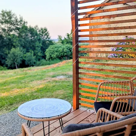 Tranquillity In A Modern Unit בית נופש