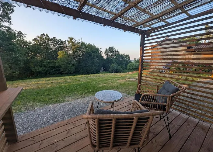 Hébergement de vacances Tranquillity In A Modern Unit *