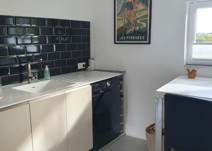 Hébergement de vacances Tranquillity In A Modern Unit